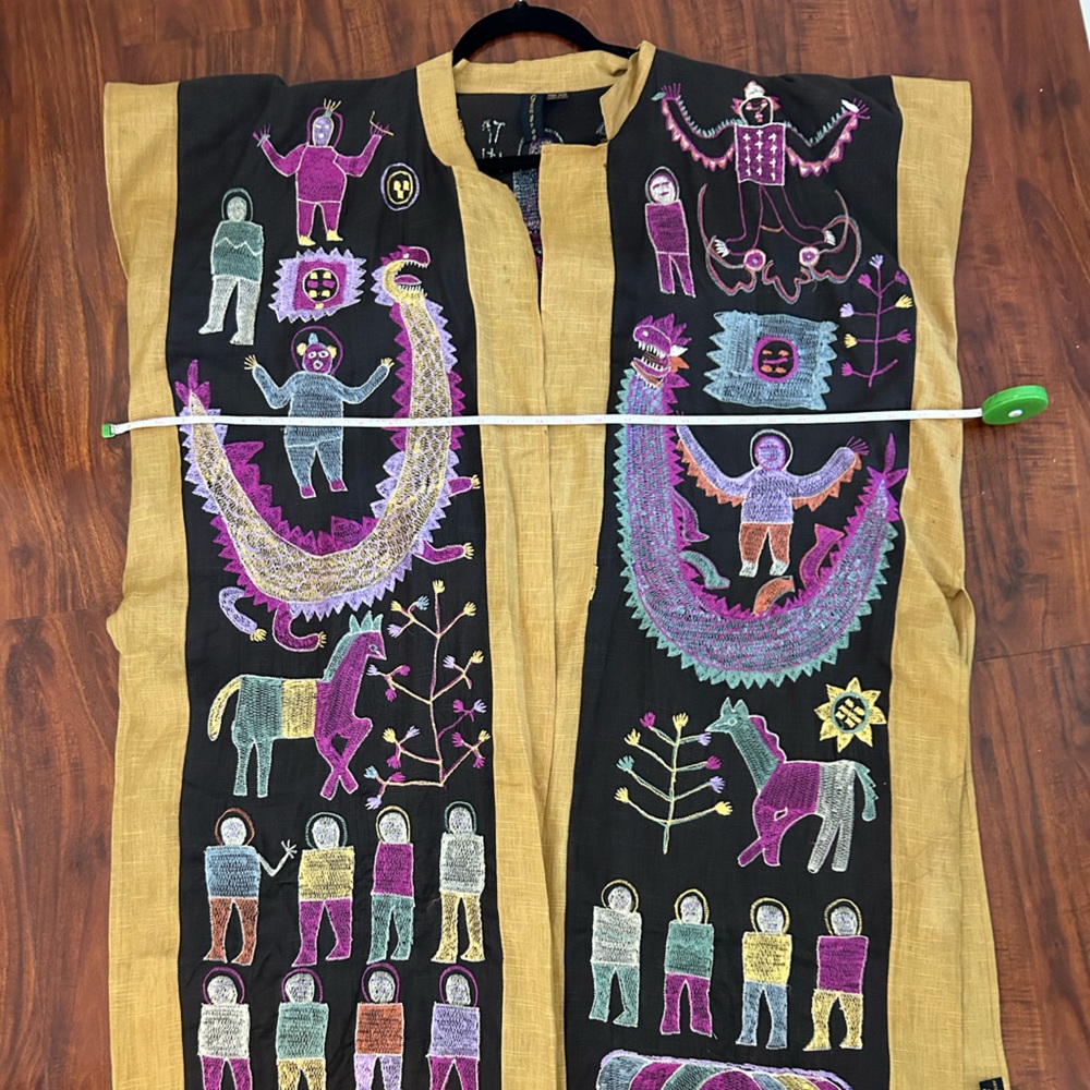 Beautiful Embroidered Kimono kaftan from India Size M